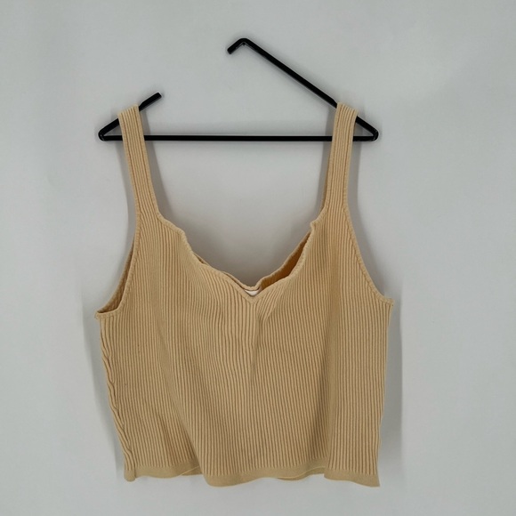 H&M Sweetheart Rib Knit Crop Tank top - Picture 1 of 5